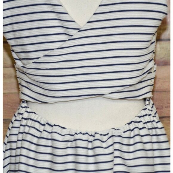 Lauren Conrad Sun Dress Navy Nautical Cross Back Size L Fit & Flare Preppy Lined - Picture 8 of 11